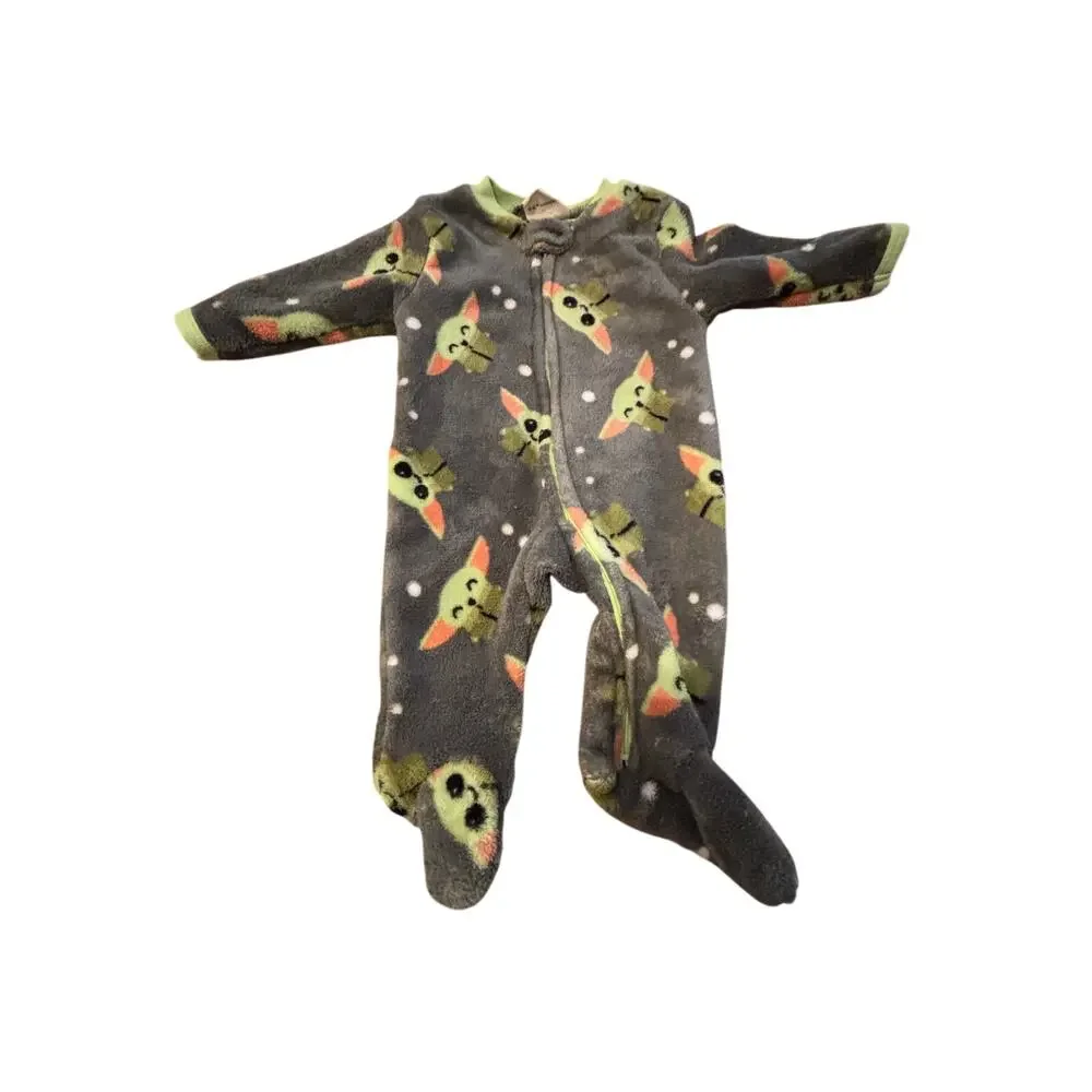 Adorable Star Wars Baby Yoda Fleece Outfit – 0-3 Months